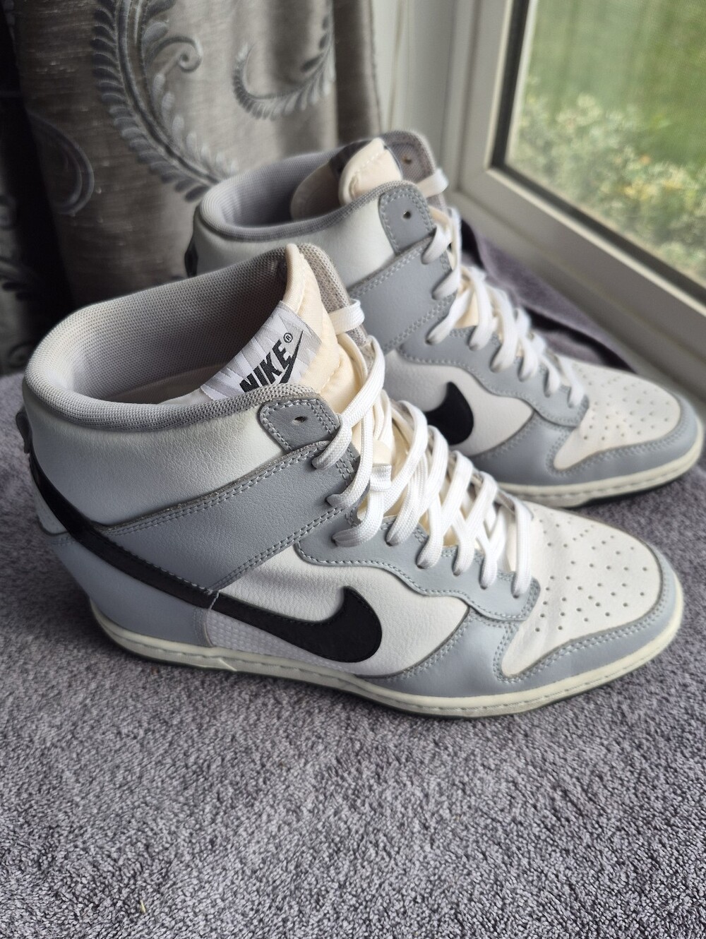 Nike Dunk Sky Hi Essential Premium Wolf Grey Hidden Wedge Sneakers – Women’s 8.5